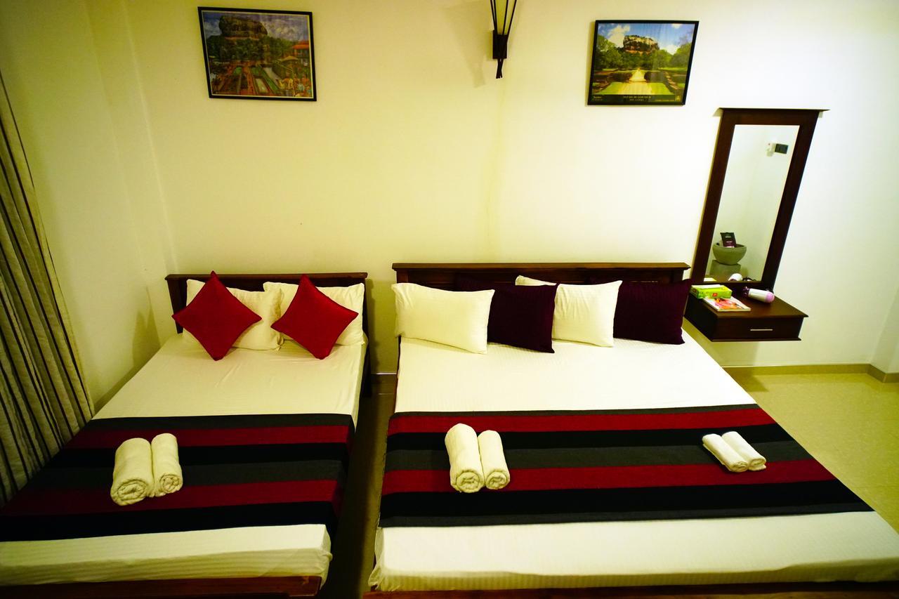 Airport 4 Season Transit Hotel Katunayaka Εξωτερικό φωτογραφία
