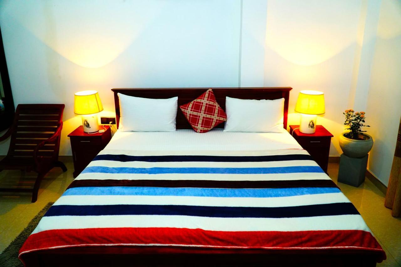 Airport 4 Season Transit Hotel Katunayaka Εξωτερικό φωτογραφία