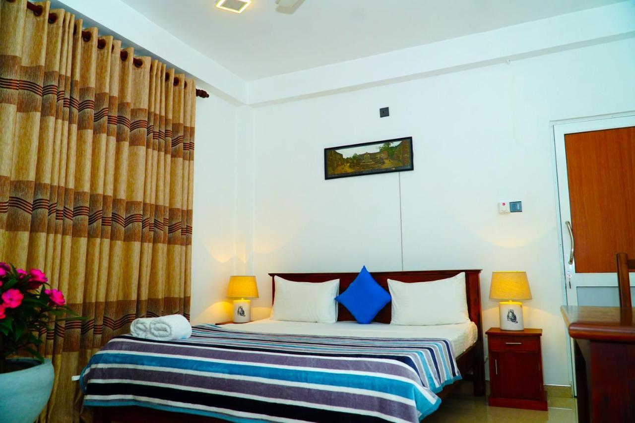 Airport 4 Season Transit Hotel Katunayaka Εξωτερικό φωτογραφία